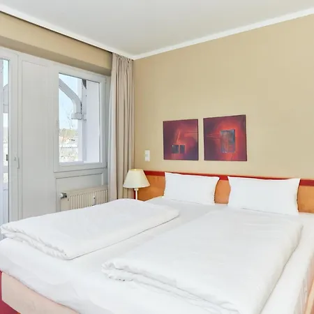 253, Seepark *
